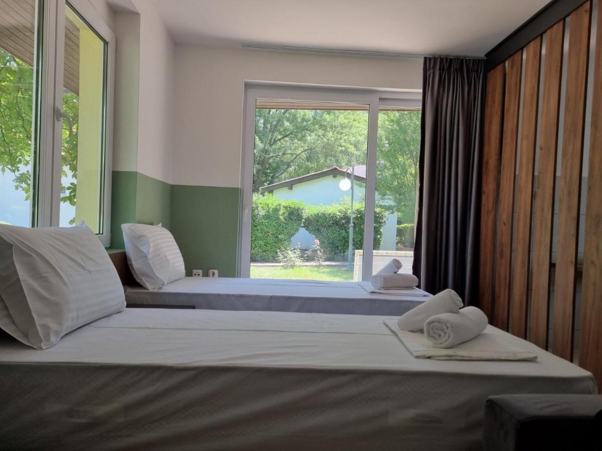 Fuk-Tak'S Bungalow Dojran Luaran gambar