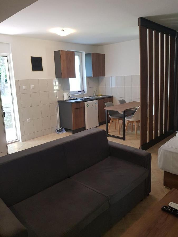 Fuk-Tak'S Bungalow Dojran Luaran gambar